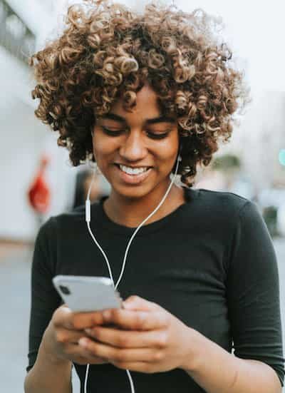woman_phone woman_phone